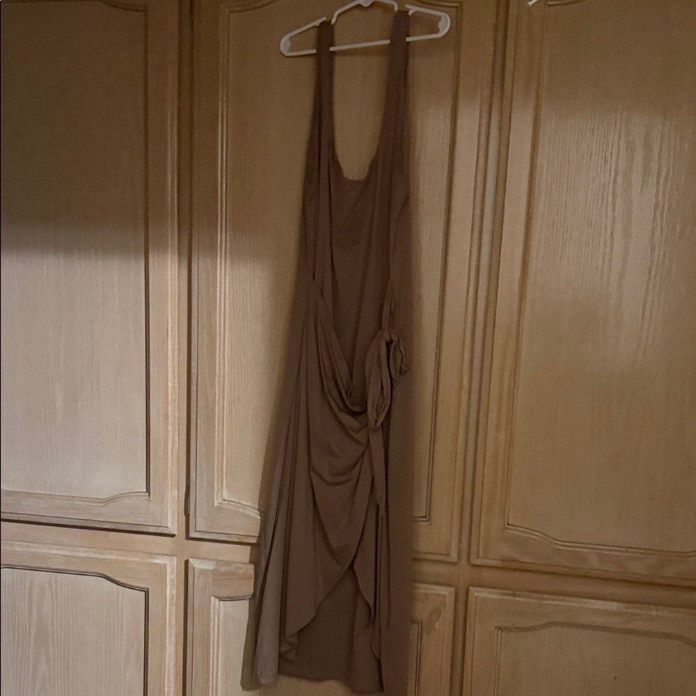 The PERFECT dress for date night